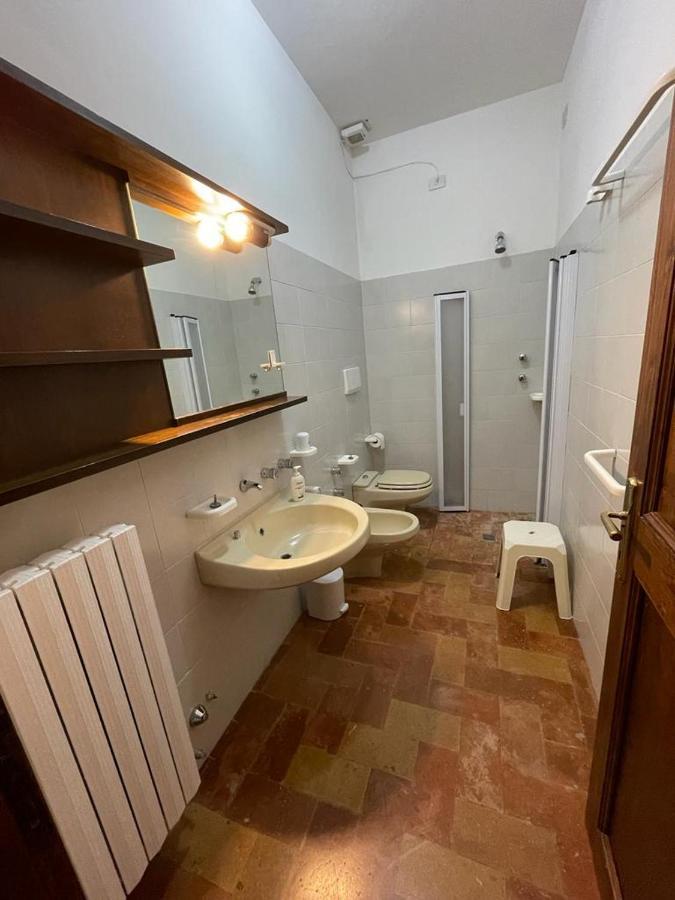 شقة Casa Dei Lecci فولينيو المظهر الخارجي الصورة