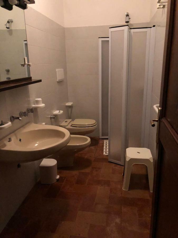 شقة Casa Dei Lecci فولينيو المظهر الخارجي الصورة