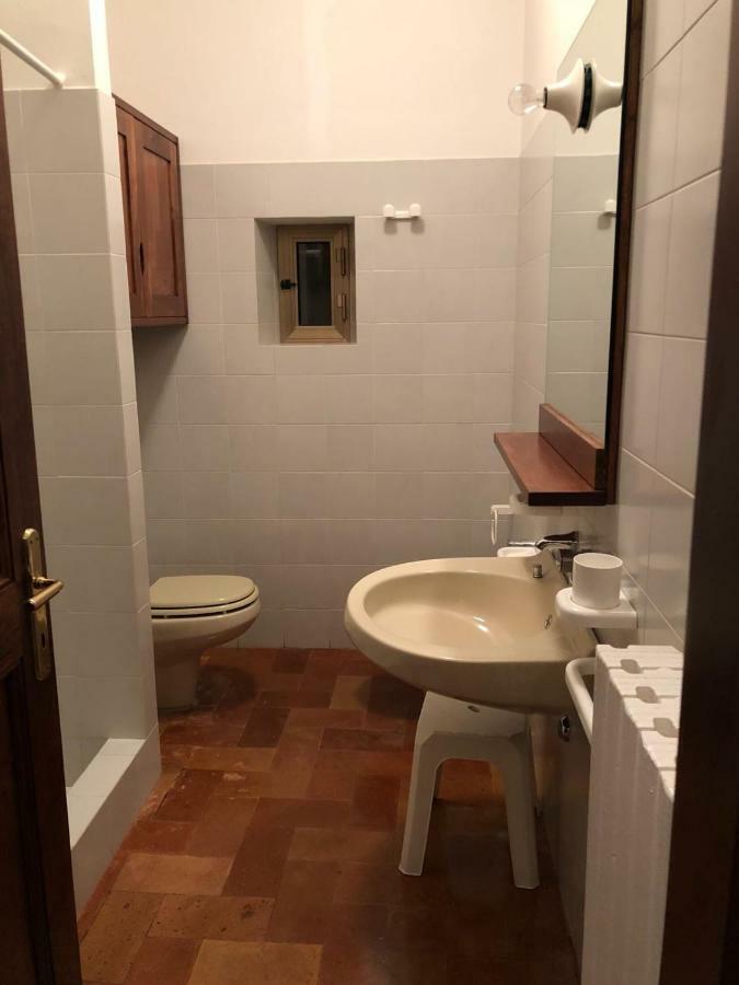 شقة Casa Dei Lecci فولينيو المظهر الخارجي الصورة